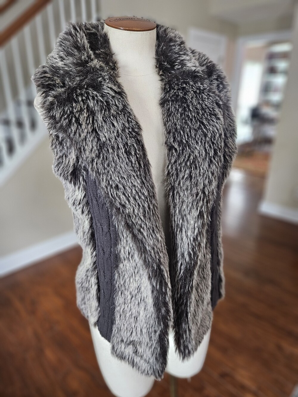 XOXO Faux Fur Vest Large